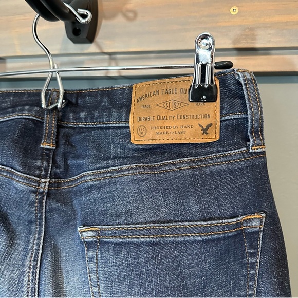 American Eagle Outfitters 360 Extreme Flex Slim Taper Jeans in Dark Wash - Picture 7 of 9